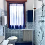 Tirrenia 14 *
